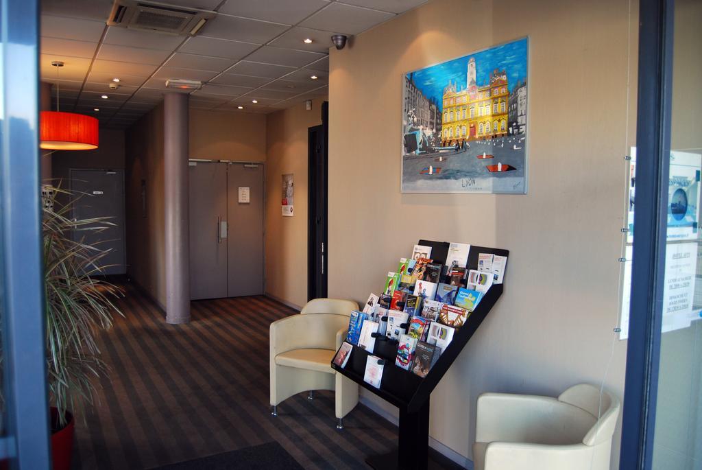 Aka Lodge Lyon Eurexpo Arena Stadium Мезье Экстерьер фото