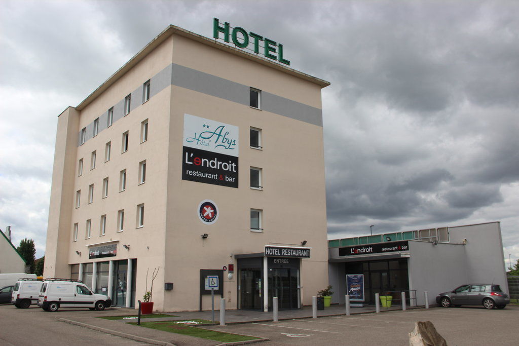 Aka Lodge Lyon Eurexpo Arena Stadium Мезье Экстерьер фото